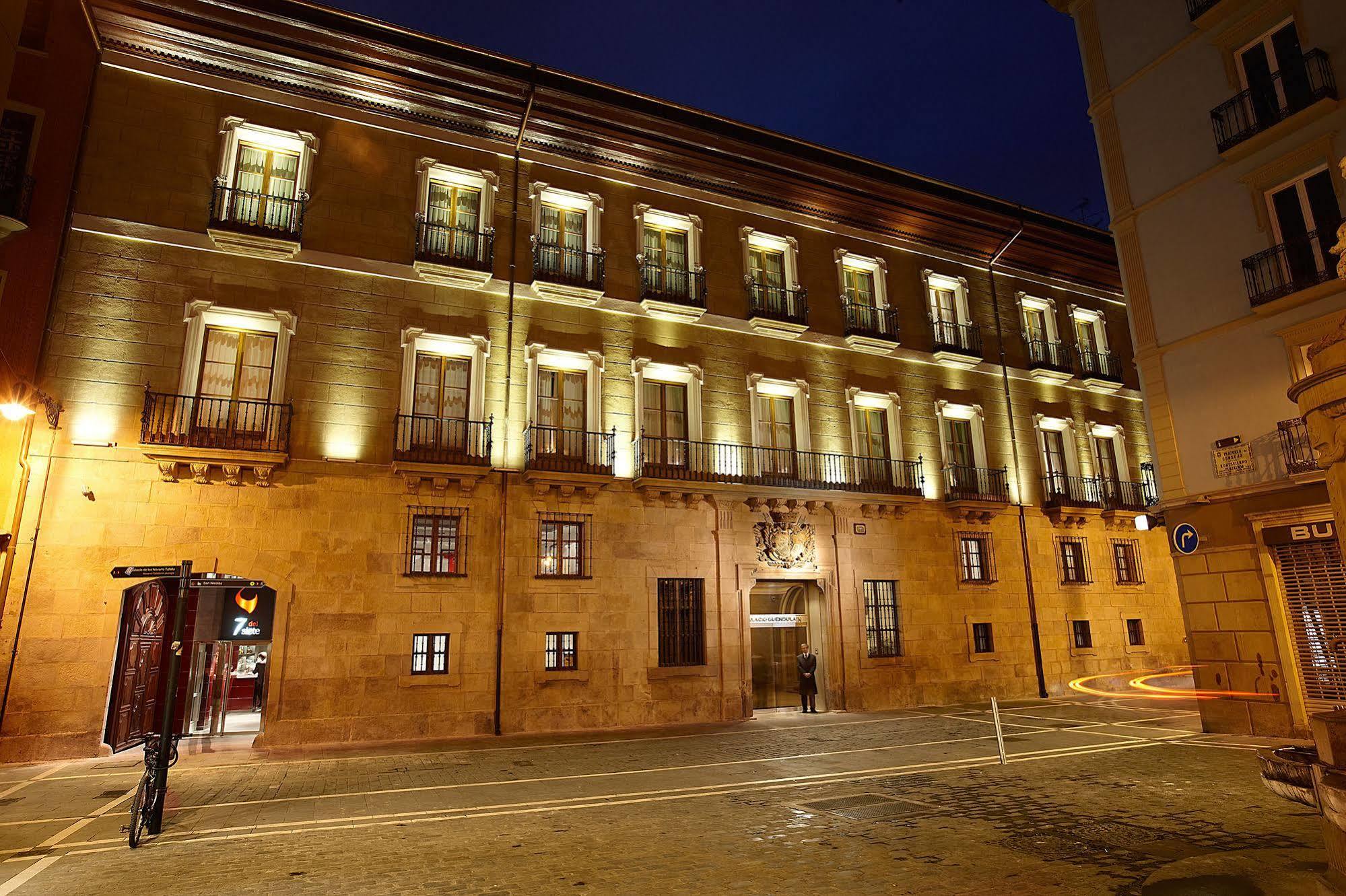 Palacio Guendulain Pamplona Exterior photo